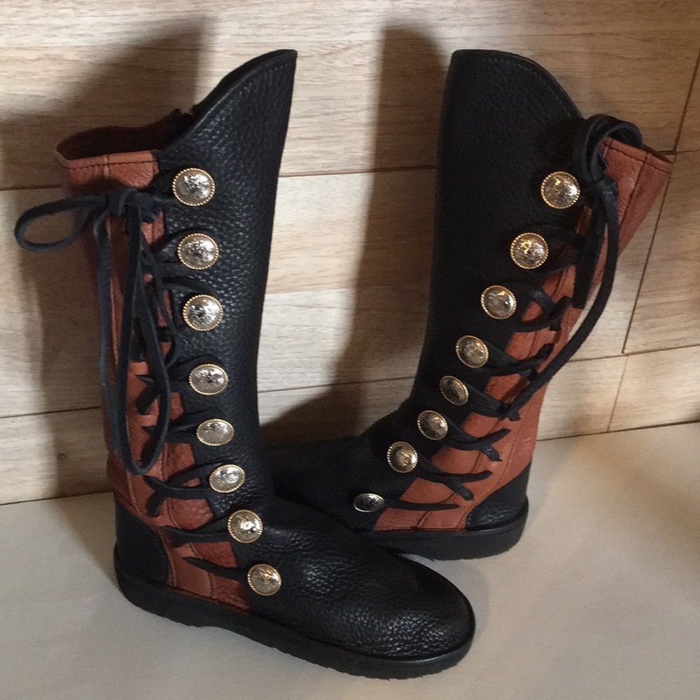 Earthwalkers NWT Moccasins 15 inch Boots